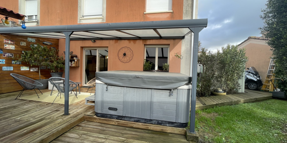 maison à LE PASSAGE (47520)